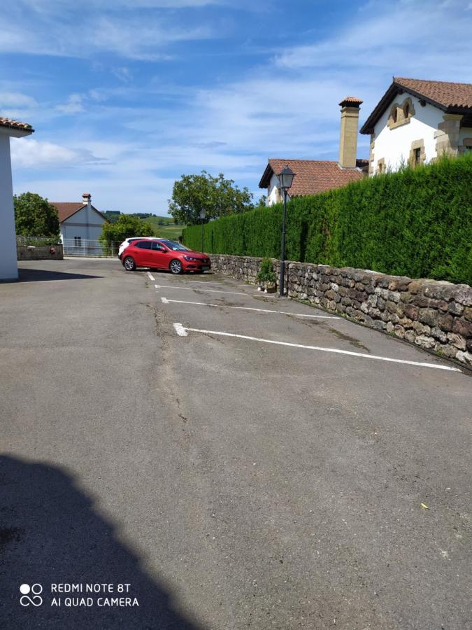 Alto Santiago Alojamiento Con Parking San Vicente De La Barquera Exterior foto